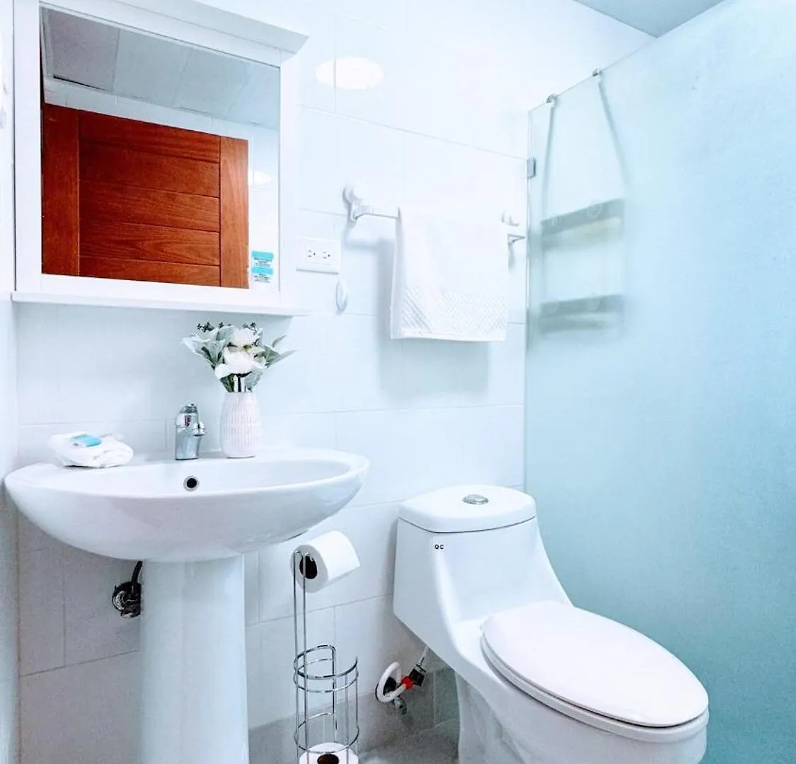 Hot Tub, Pool, Walk To Fun, Beach, Dining, Shops Punta Cana 0*,  Dominicaanse Republiek