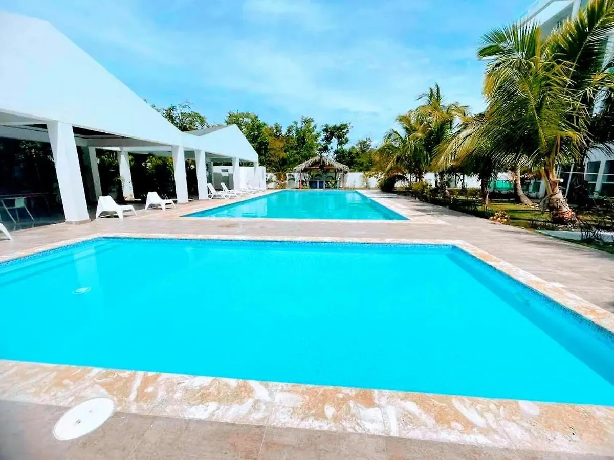 Hot Tub, Pool, Walk To Fun, Beach, Dining, Shops Punta Cana